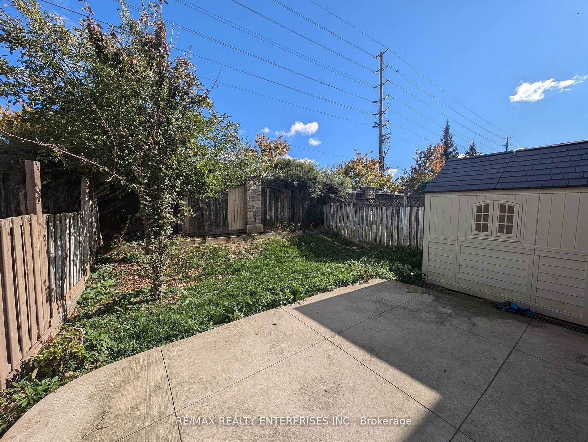 Photo 33 of 40 Sweetwood Circle, Brampton, Fletcher's Meadow — HOMEH