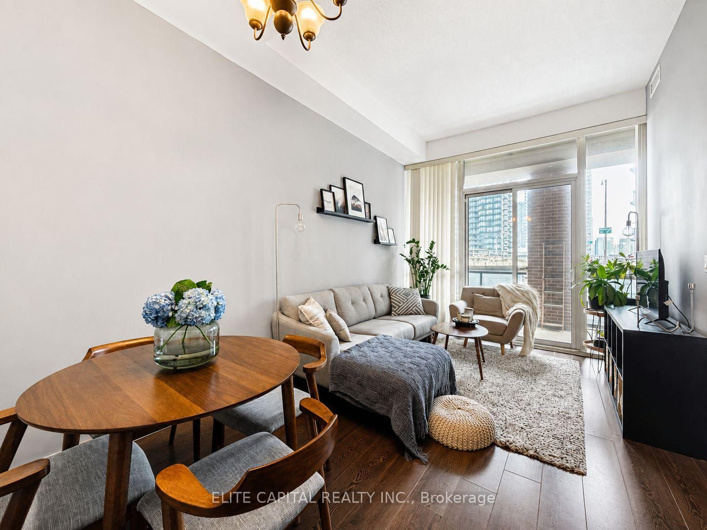 Photo 6 of Unit 628, 20 Bruyeres Mews, Toronto, Niagara — HOMEH