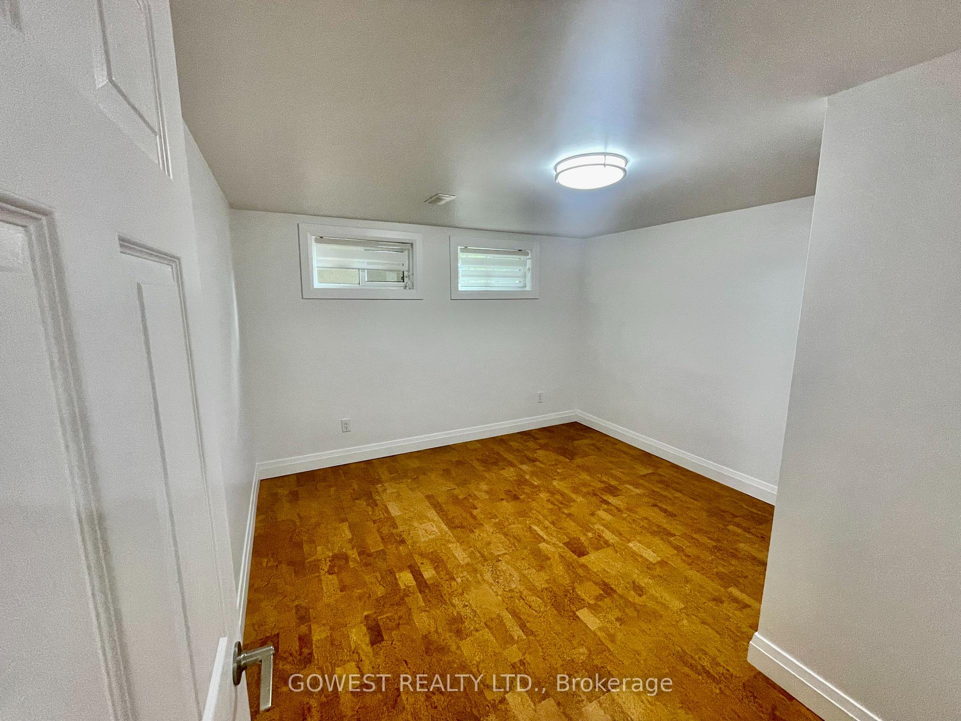 Photo 7 of Unit Lower, 42 Briarwood Crescent, Hamilton, Buchanan — HOMEH
