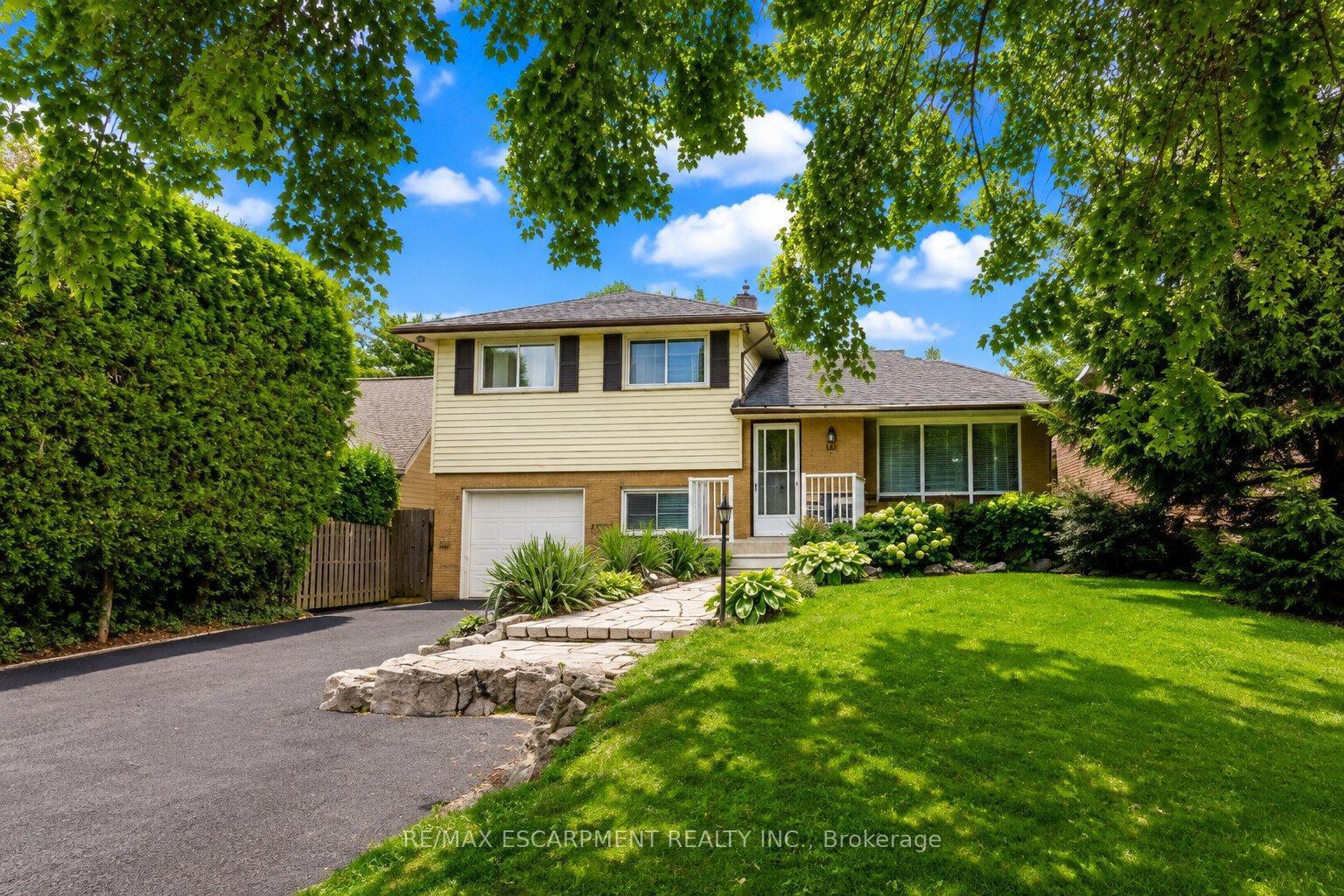 Photo 3 of 120 Stone Church Road W, Hamilton, Gourley — HOMEH