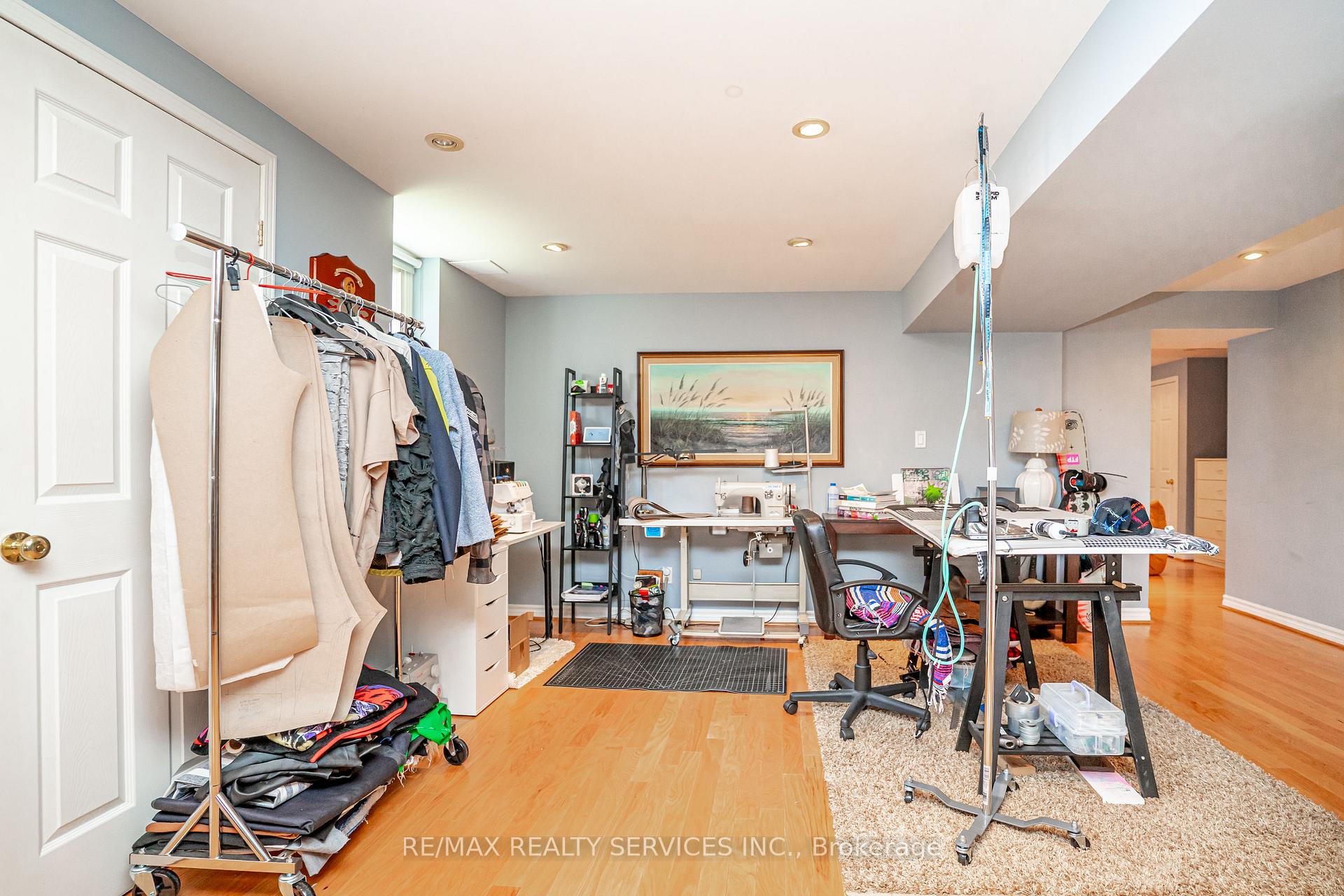 Photo 28 of 87 Ambleside Drive, Brampton, Brampton South — HOMEH