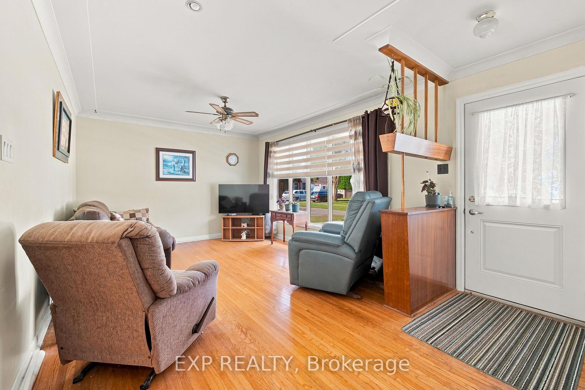 Photo 4 of 250 Albert Street, Minto — HOMEH
