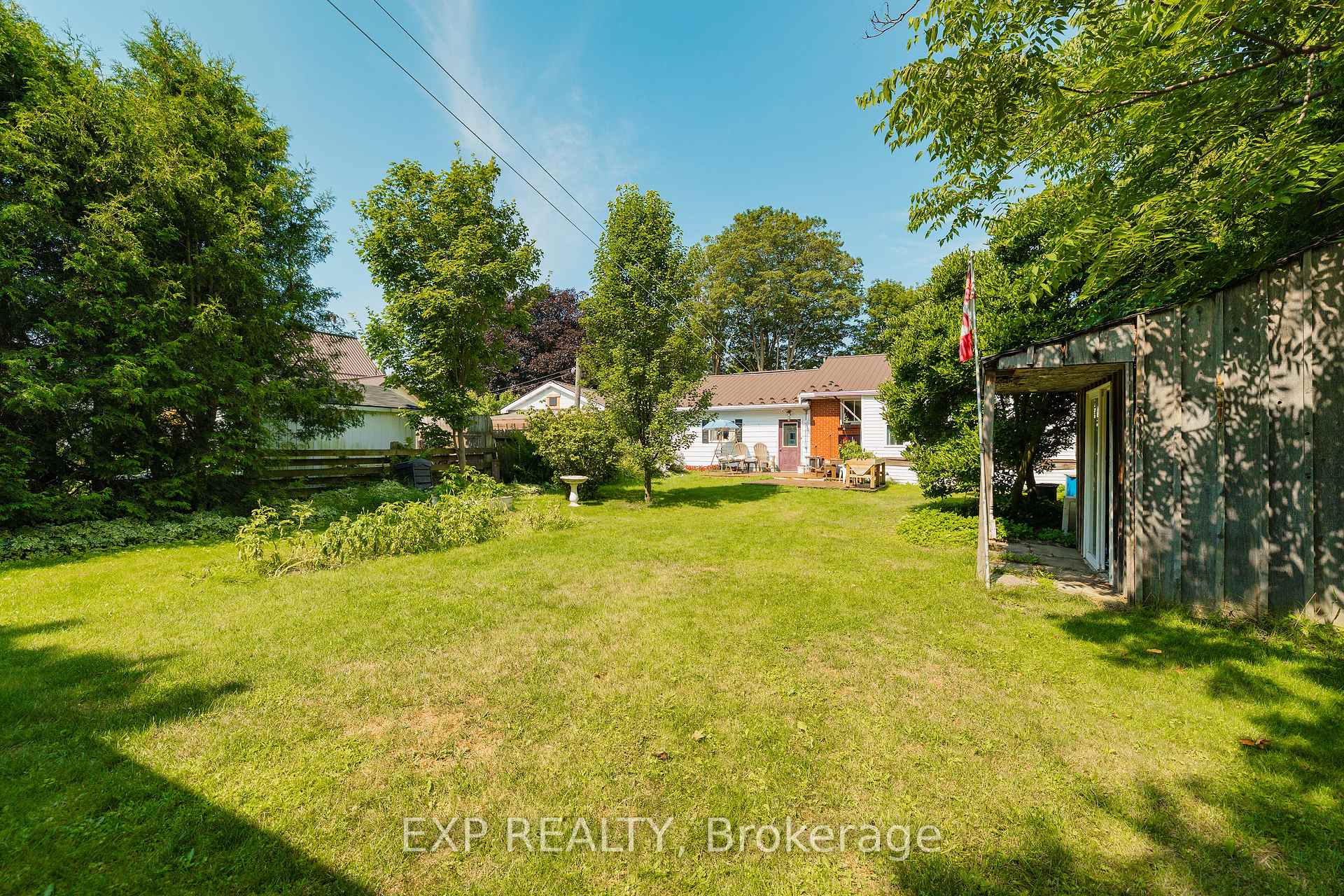 Photo 25 of 250 Albert Street, Minto — HOMEH