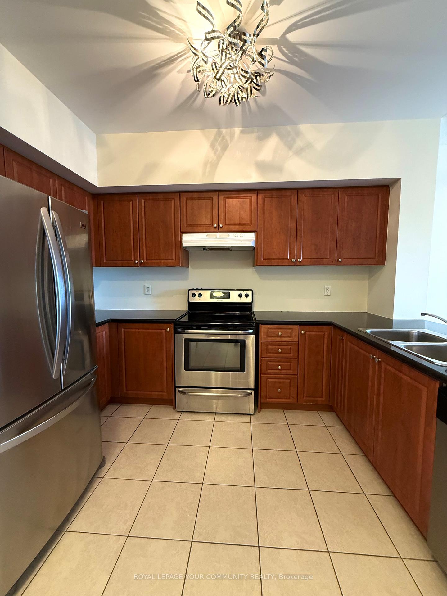 Photo 3 of Unit 301, 9451 Jane Street, Vaughan, Maple — HOMEH