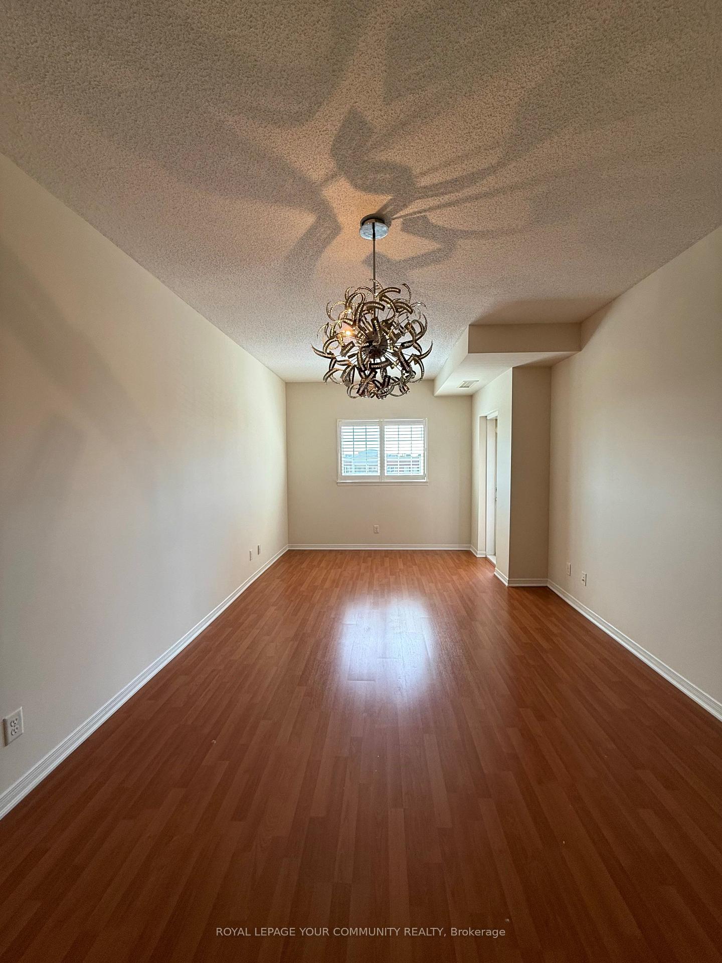 Photo 5 of Unit 301, 9451 Jane Street, Vaughan, Maple — HOMEH
