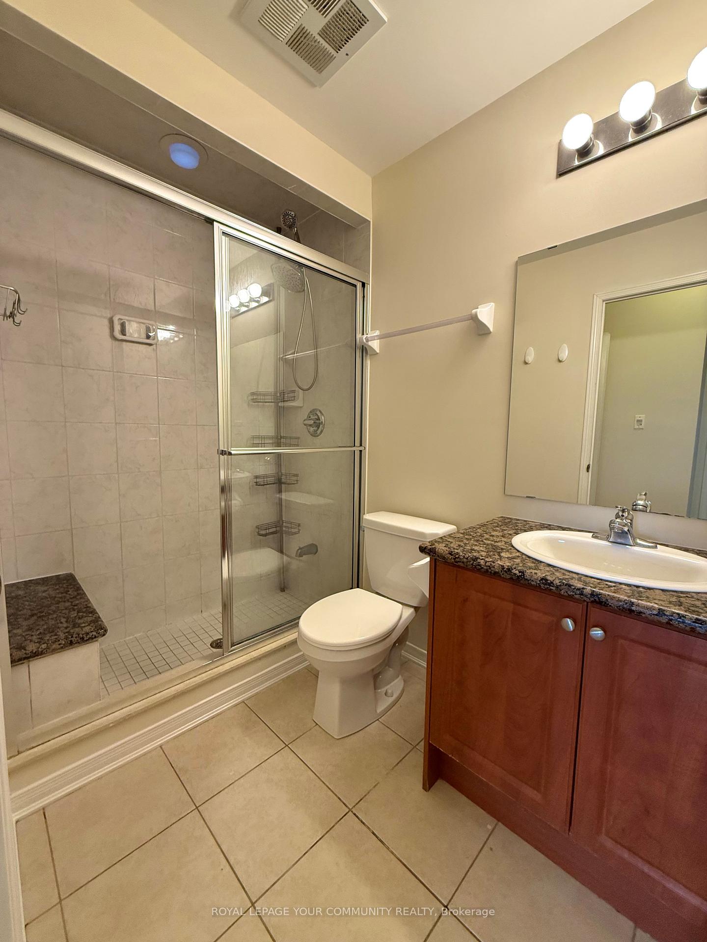 Photo 7 of Unit 301, 9451 Jane Street, Vaughan, Maple — HOMEH