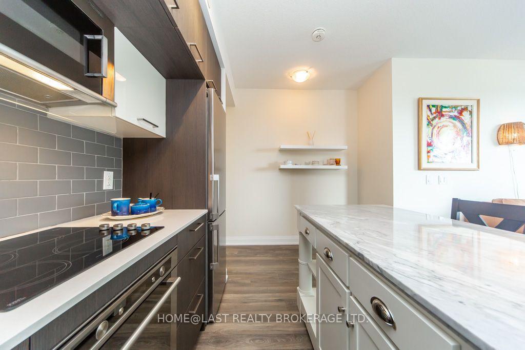 Photo 13 of Unit 605, 4800 Highway 7, Vaughan, East Woodbridge — HOMEH