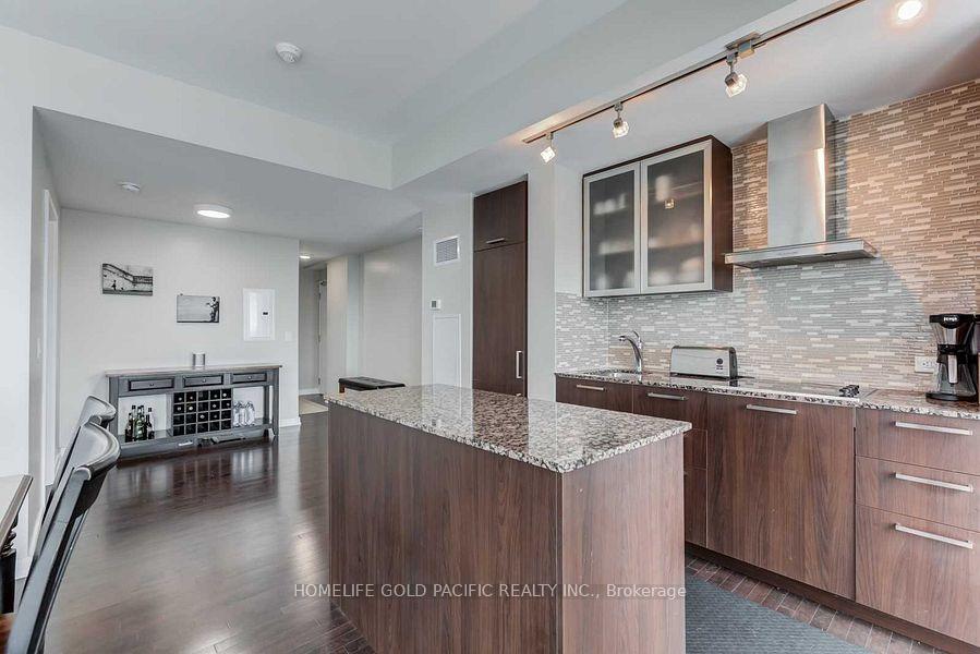 Photo 5 of Unit 5208, 14 York Street, Toronto, Waterfront Communities — HOMEH