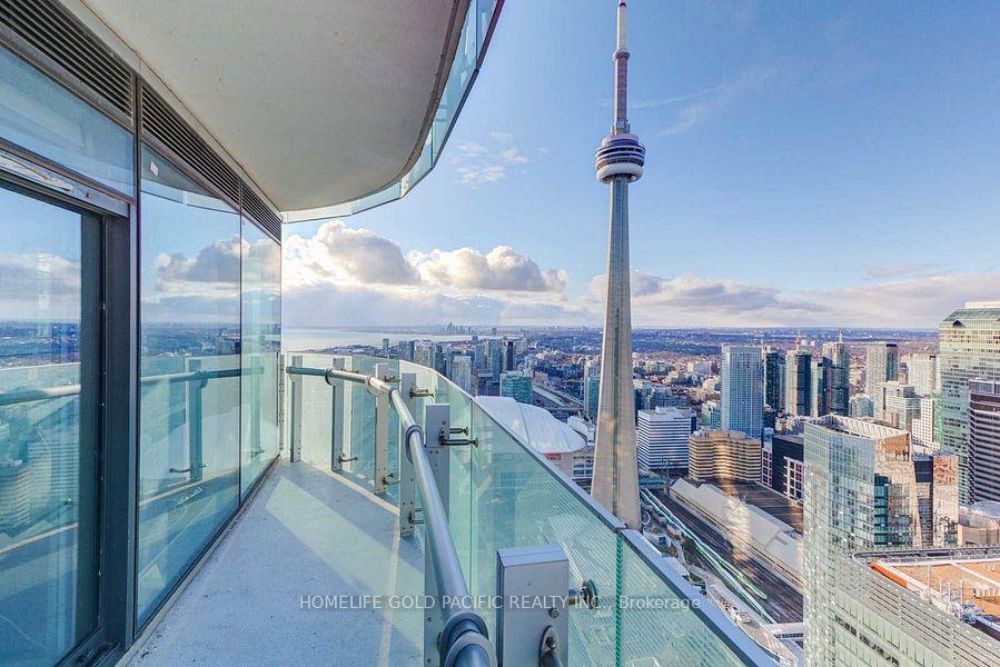 Photo 12 of Unit 5208, 14 York Street, Toronto, Waterfront Communities — HOMEH