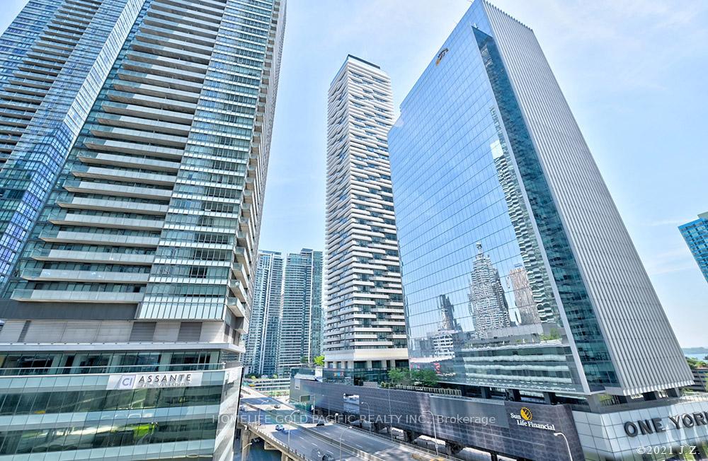 Photo 37 of Unit 5208, 14 York Street, Toronto, Waterfront Communities — HOMEH