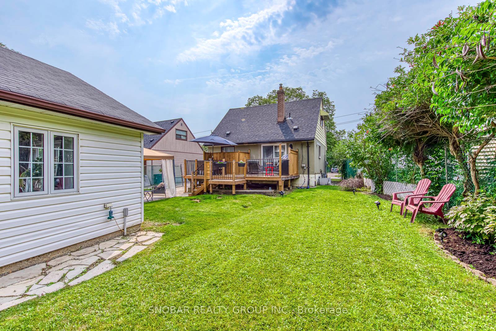 Photo 28 of 84 Allenby Avenue, Etobicoke, Elms-Old Rexdale — HOMEH
