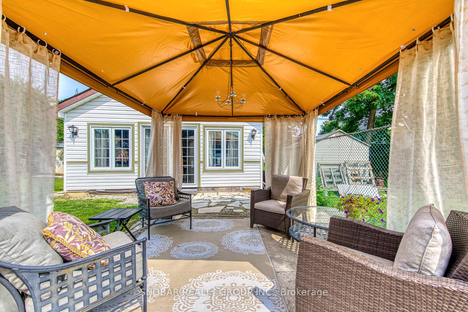 Photo 33 of 84 Allenby Avenue, Etobicoke, Elms-Old Rexdale — HOMEH