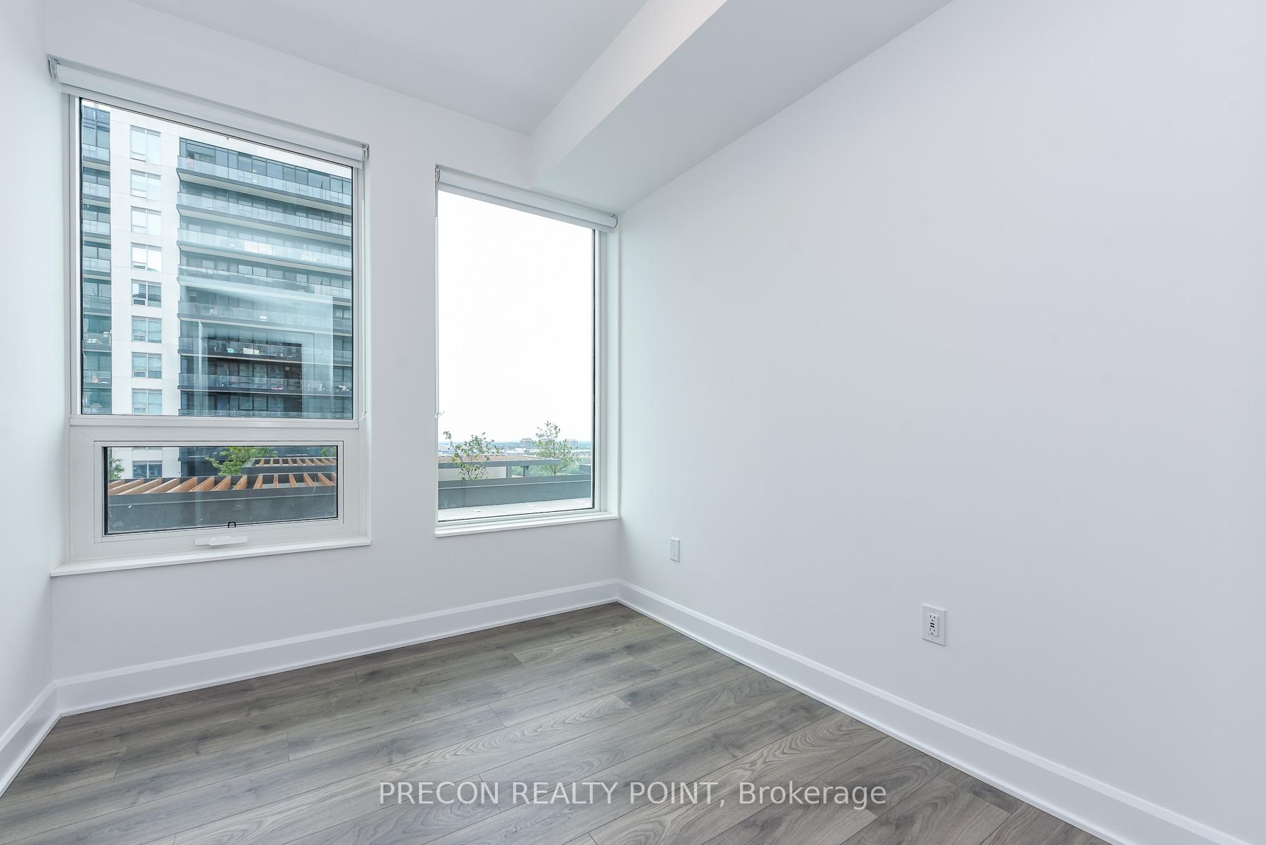 Photo 14 of Unit 1401, 3240 William Coltson Avenue E, Oakville, Joshua Meadows — HOMEH