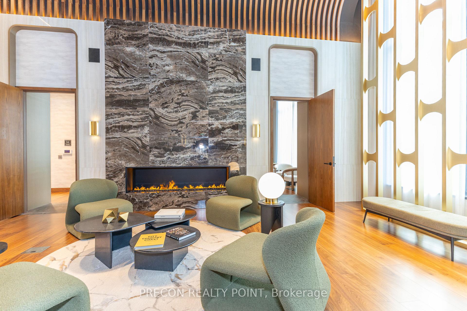 Photo 29 of Unit 1401, 3240 William Coltson Avenue E, Oakville, Joshua Meadows — HOMEH