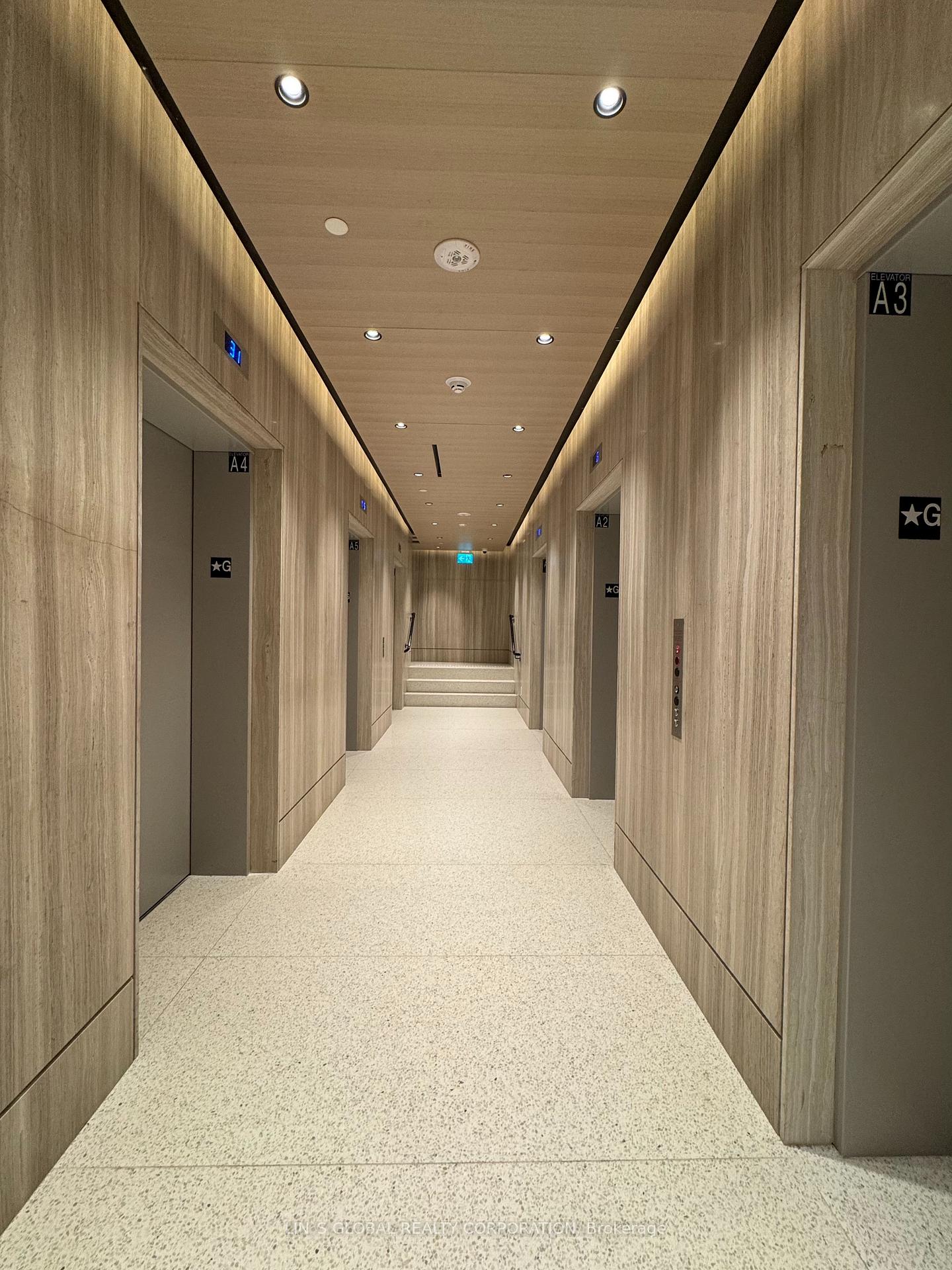 Photo 3 of Unit 5605, 225 Commerce Street, Vaughan, Vaughan Corporate Centre — HOMEH