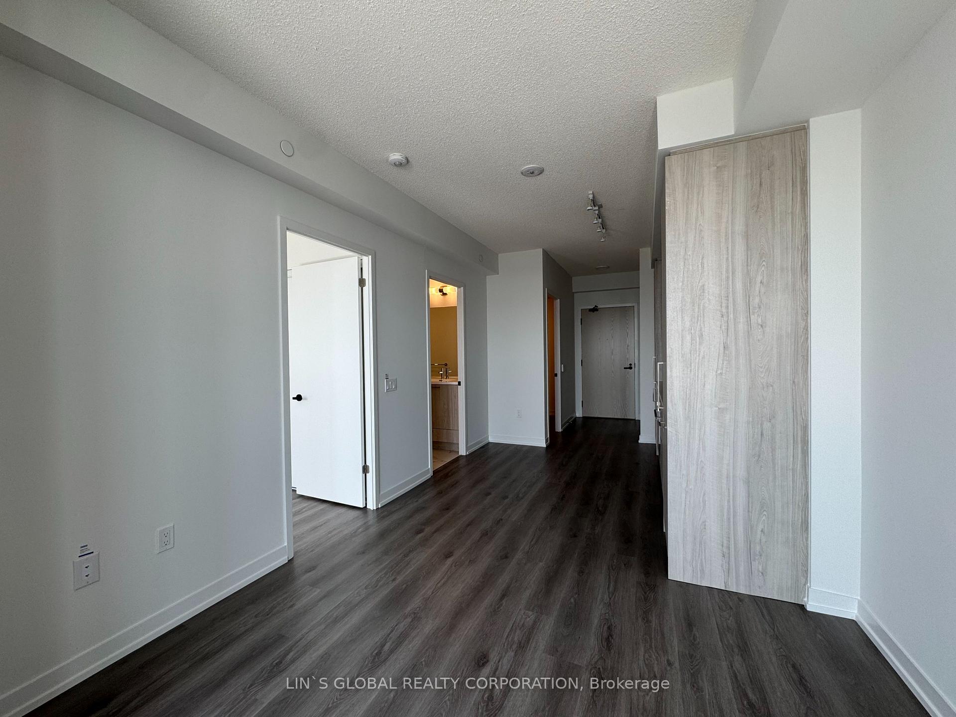 Photo 9 of Unit 5605, 225 Commerce Street, Vaughan, Vaughan Corporate Centre — HOMEH