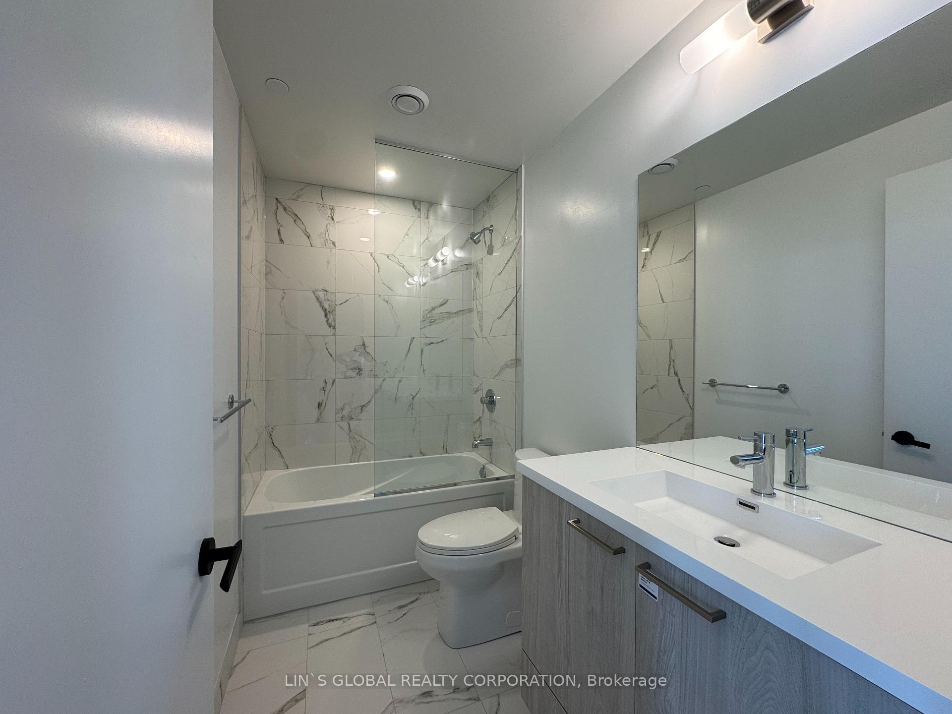 Photo 11 of Unit 5605, 225 Commerce Street, Vaughan, Vaughan Corporate Centre — HOMEH
