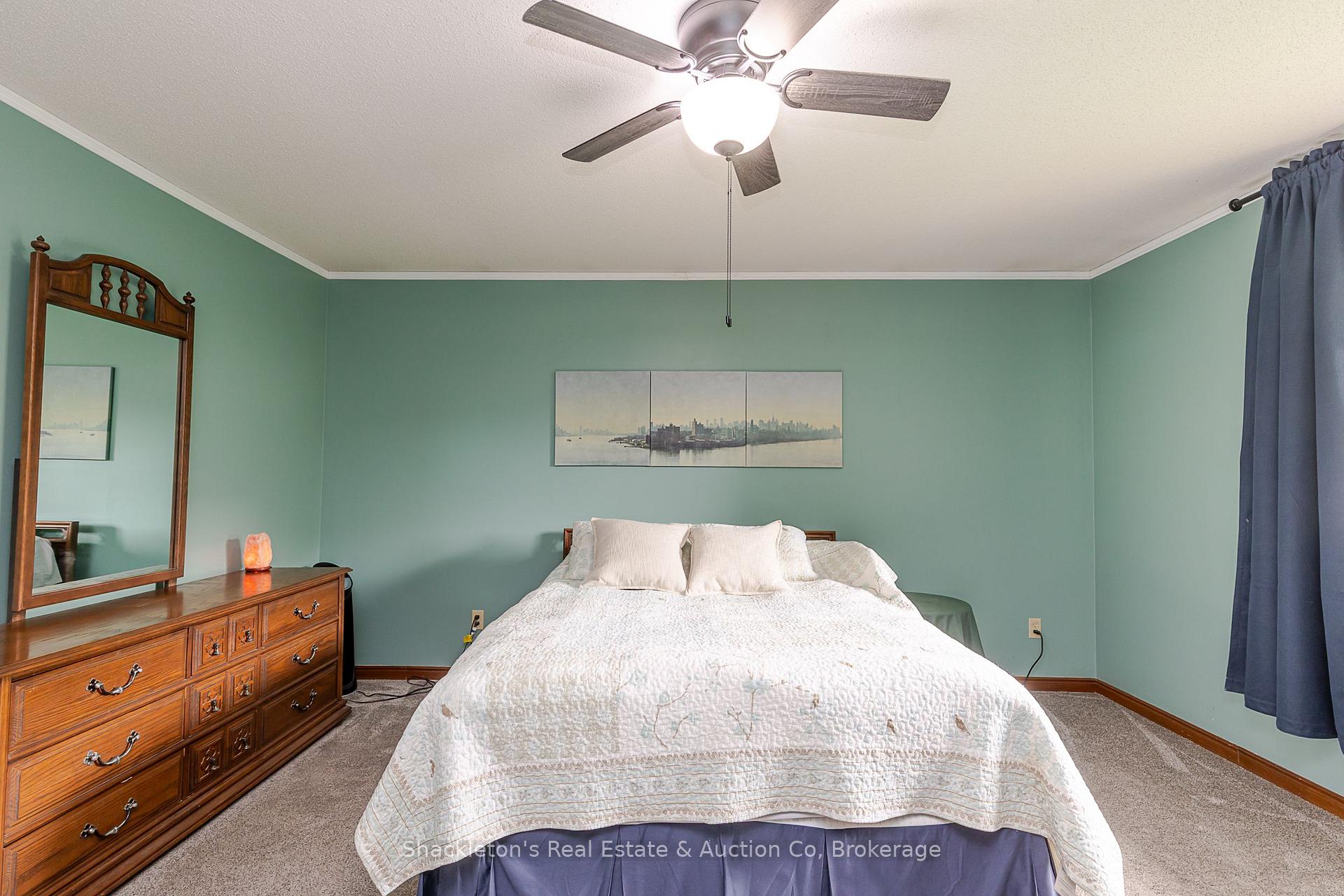 Photo 25 of 229 Briarhill Drive, Stratford — HOMEH