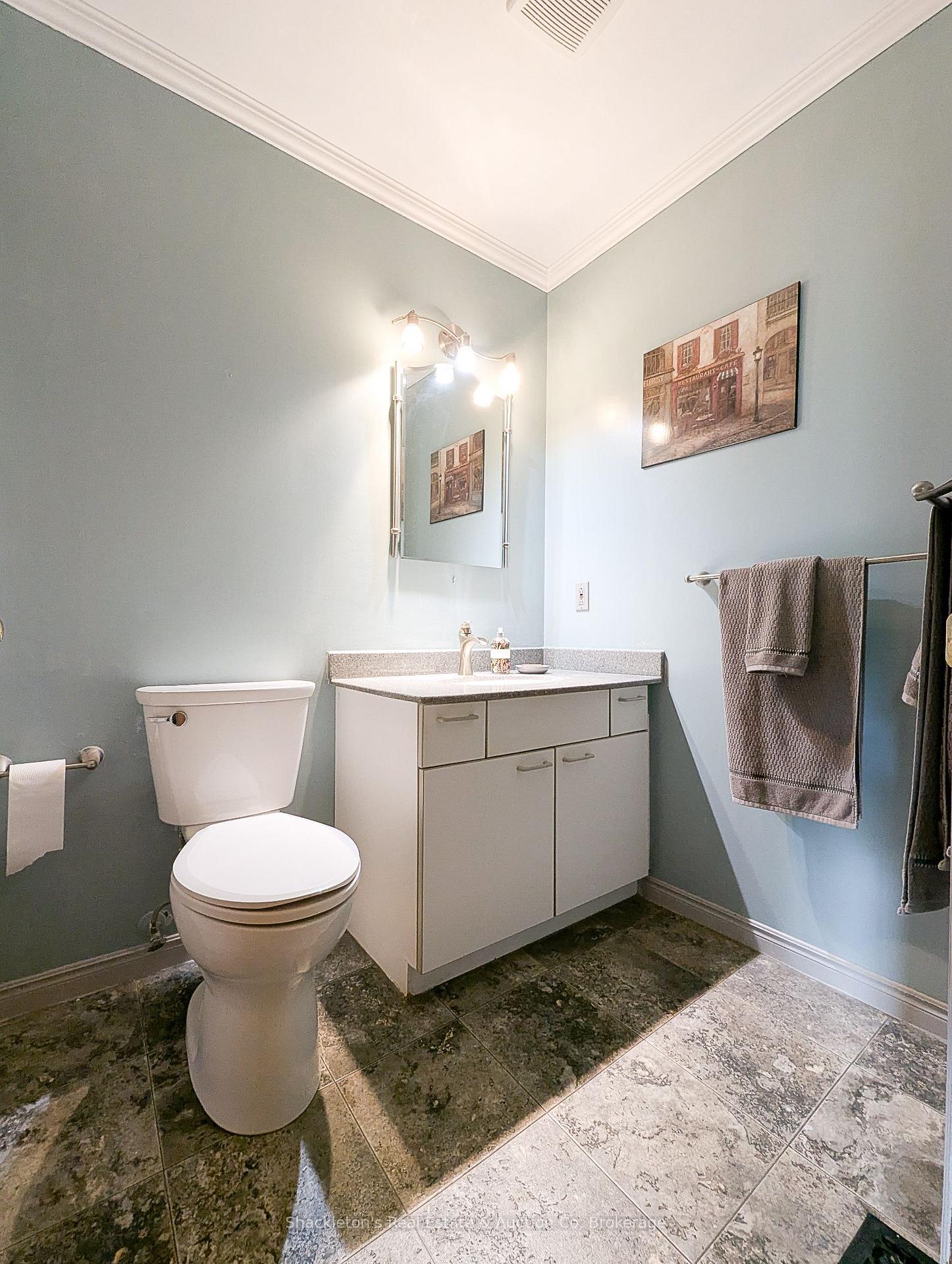 Photo 29 of 229 Briarhill Drive, Stratford — HOMEH