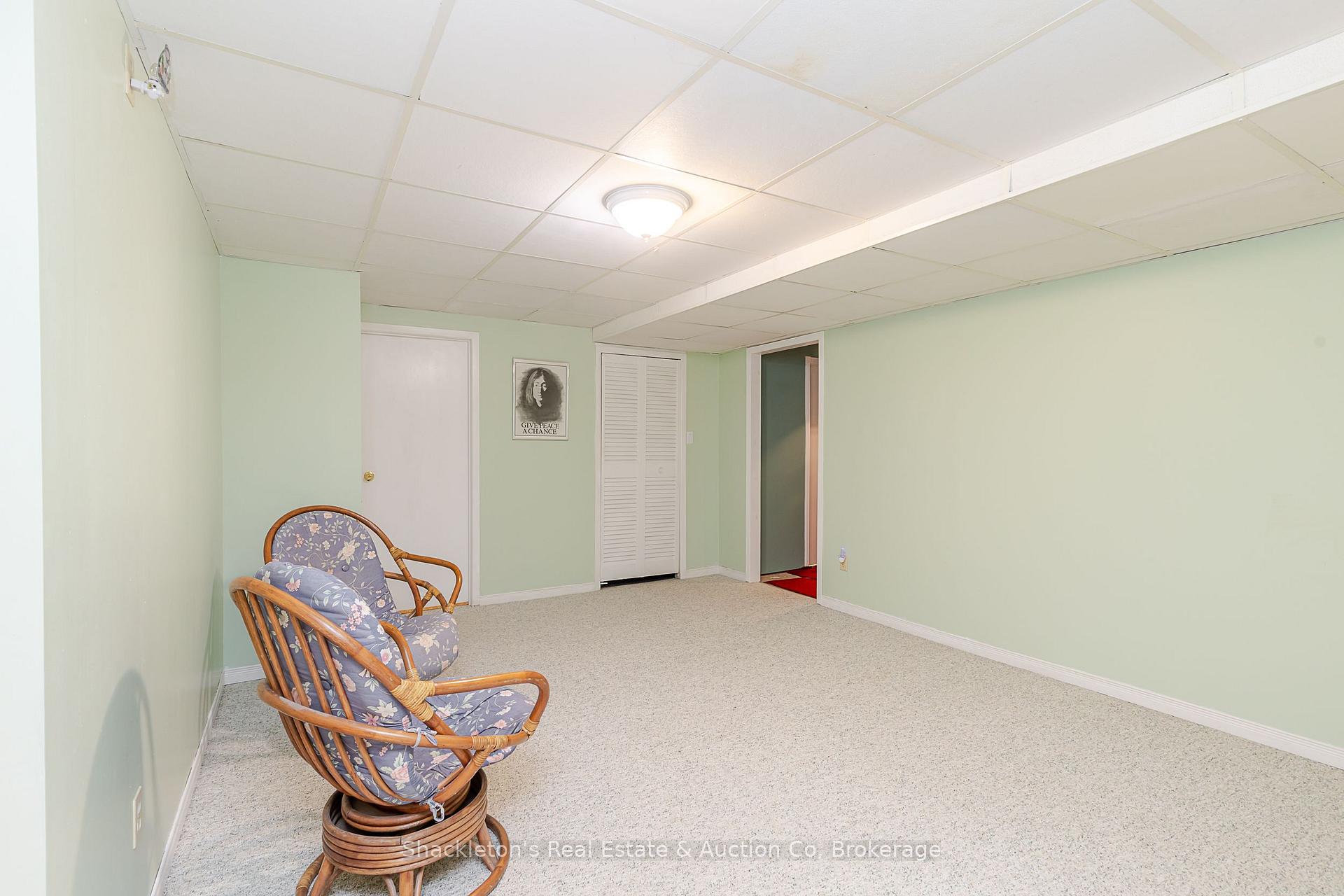 Photo 33 of 229 Briarhill Drive, Stratford — HOMEH