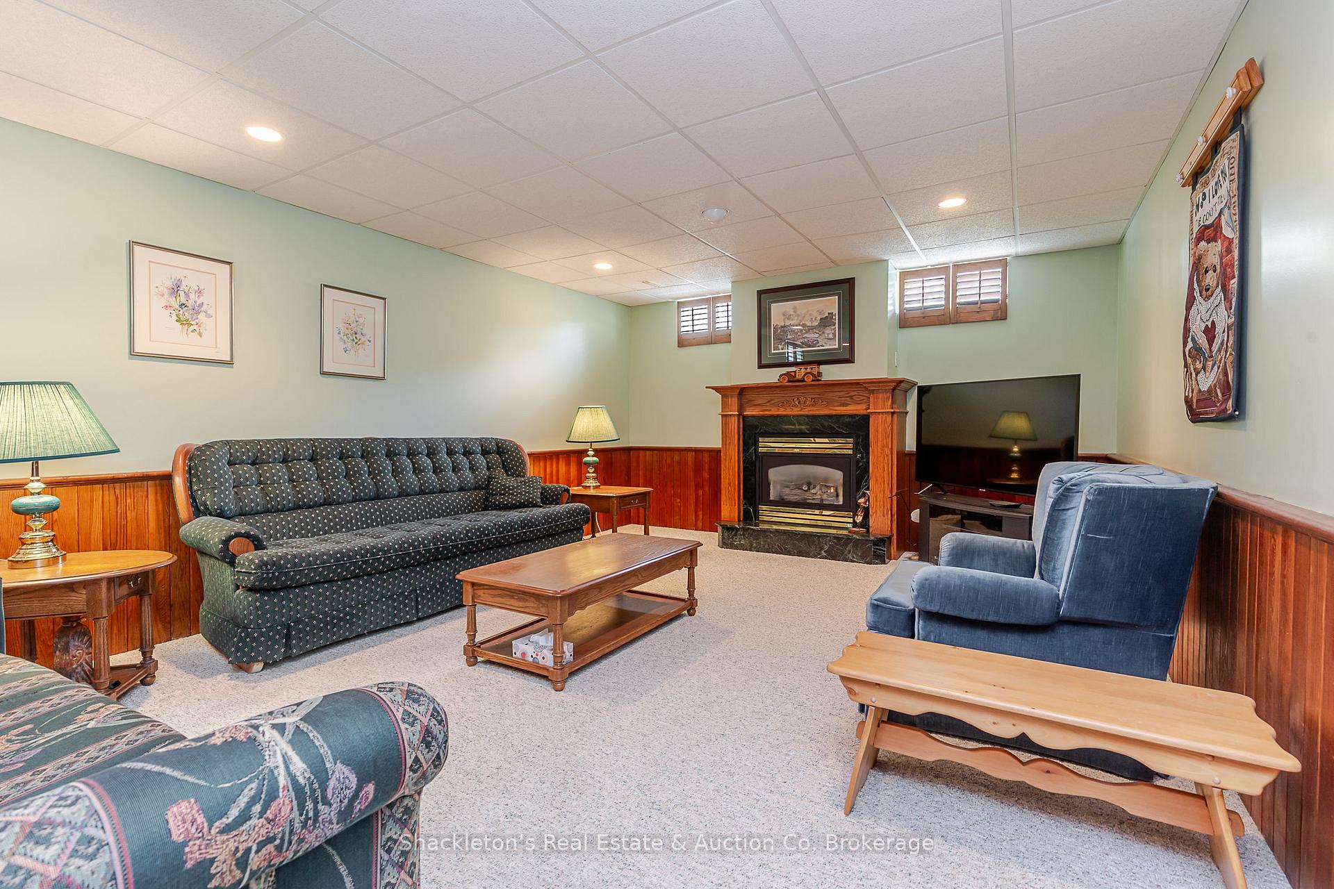 Photo 35 of 229 Briarhill Drive, Stratford — HOMEH