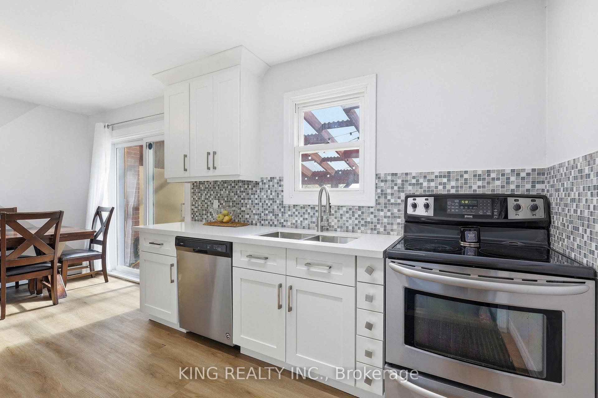 Photo 15 of 920 Concession Road, Cambridge, Lang's Farm — HOMEH
