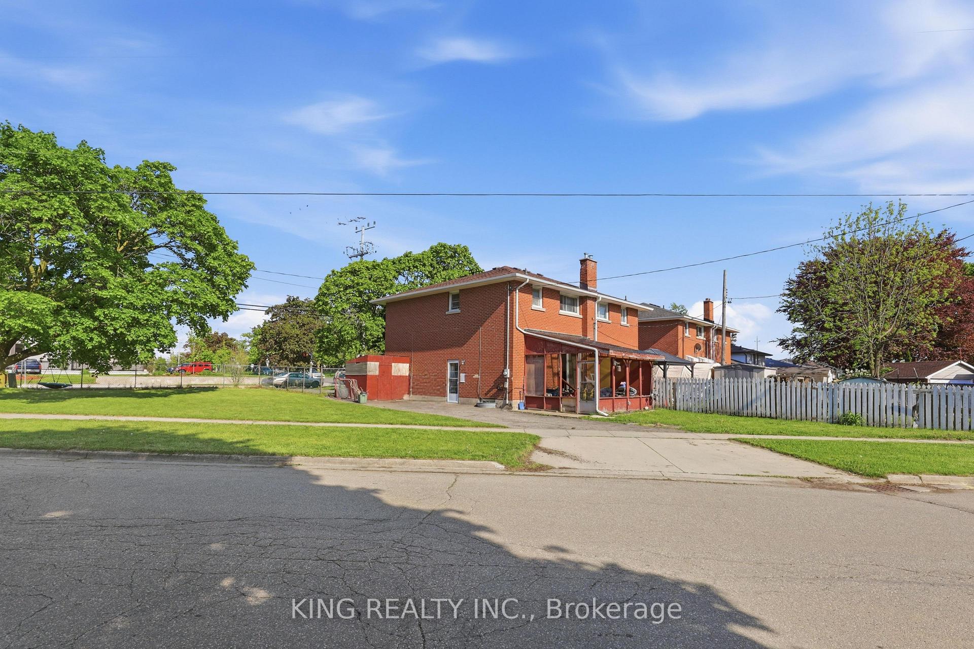Photo 30 of 920 Concession Road, Cambridge, Lang's Farm — HOMEH