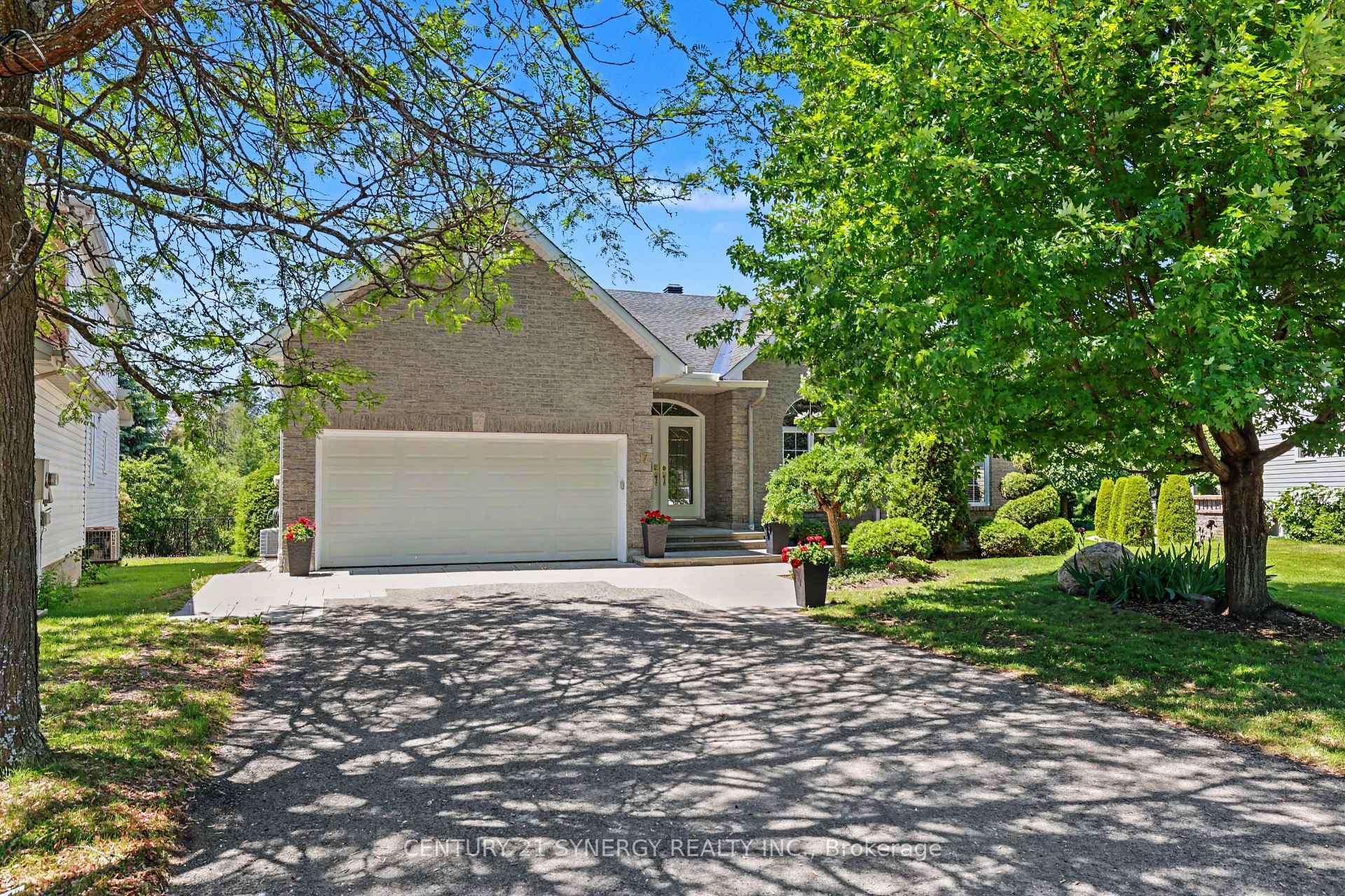 Photo of 17 Warnock Court