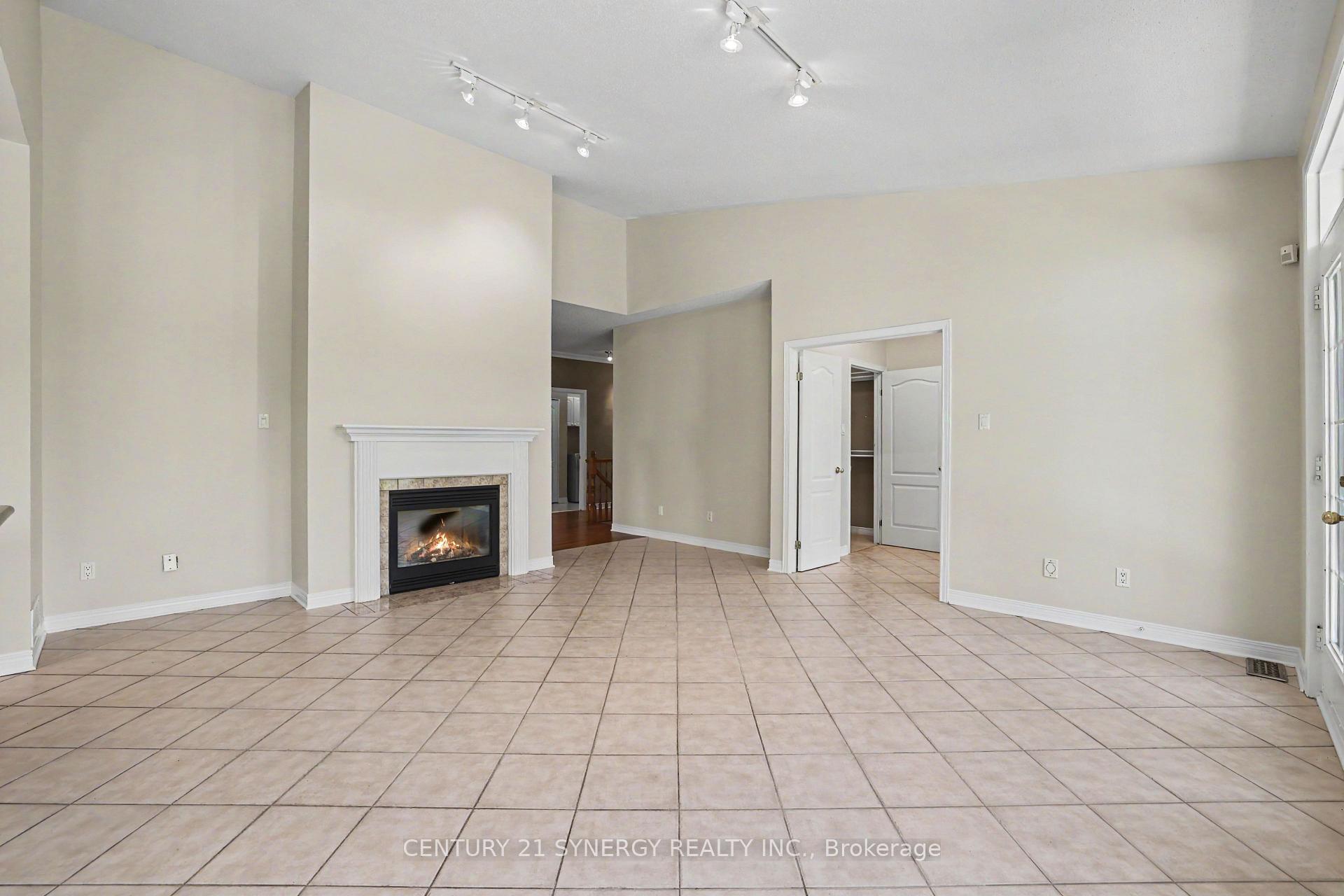 Photo 20 of 17 Warnock Court, Ottawa, Carson Meadows — HOMEH