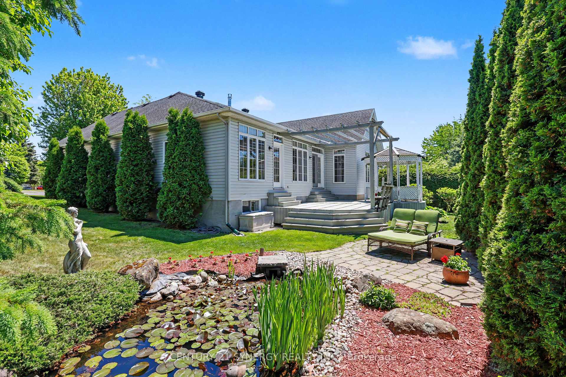 Photo 41 of 17 Warnock Court, Ottawa, Carson Meadows — HOMEH