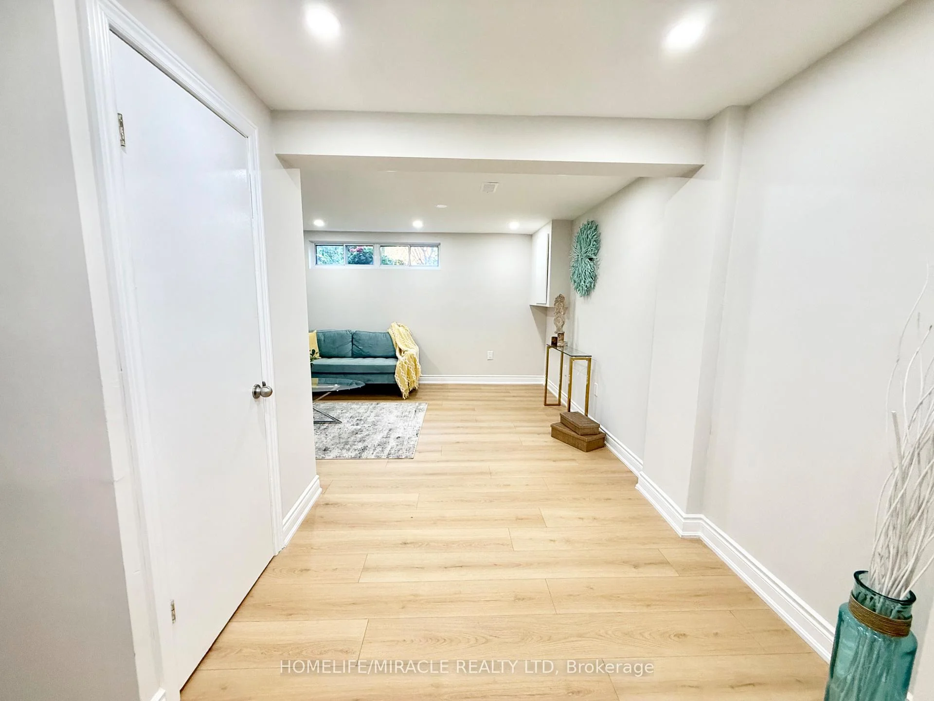 Photo 57 of 2464 Brookhurst Road, Mississauga, Clarkson — HOMEH