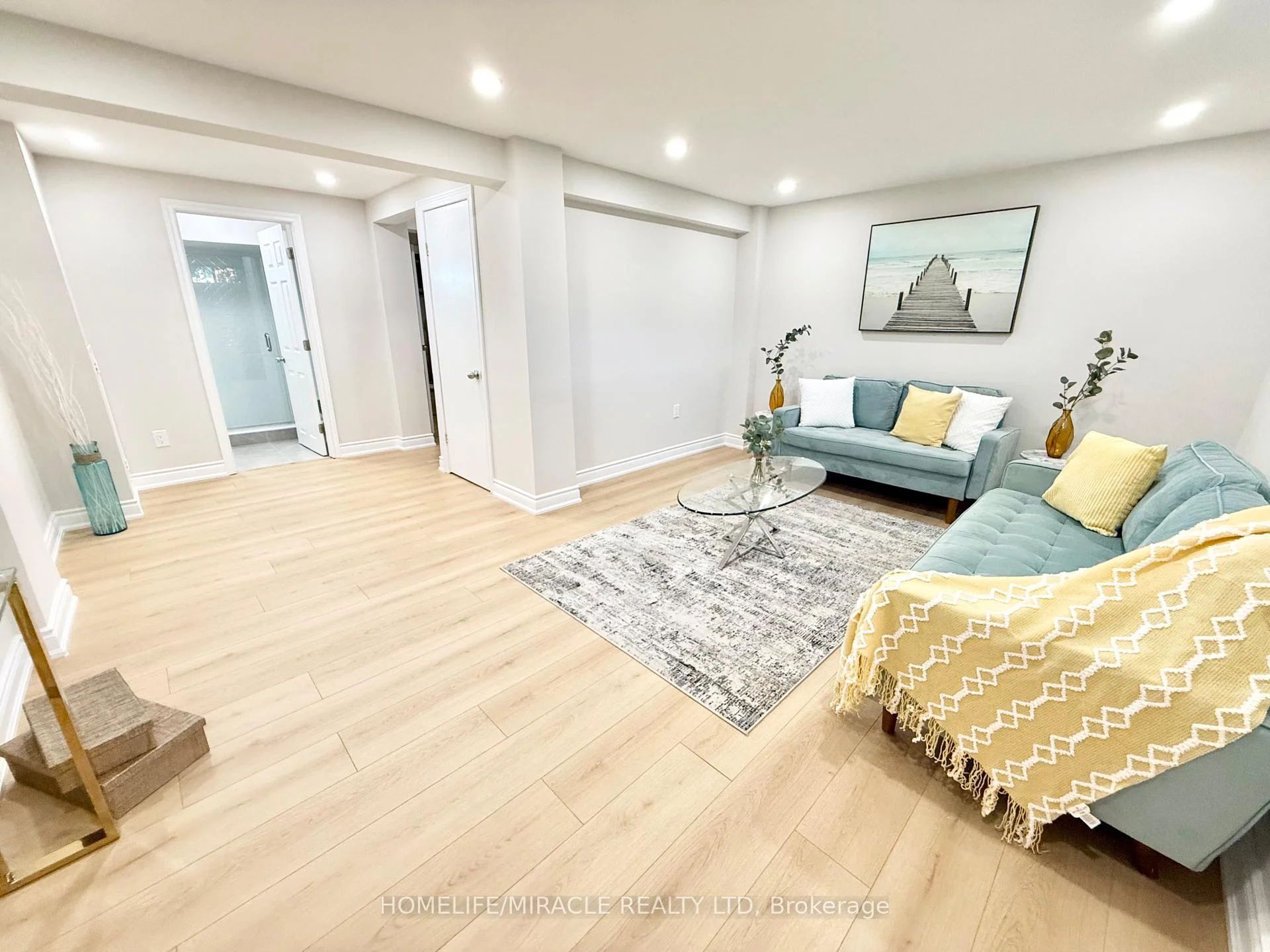 Photo 61 of 2464 Brookhurst Road, Mississauga, Clarkson — HOMEH