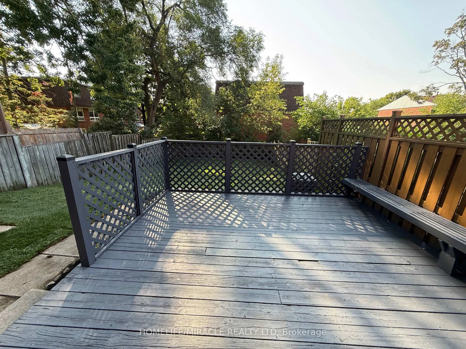 Photo 65 of 2464 Brookhurst Road, Mississauga, Clarkson — HOMEH
