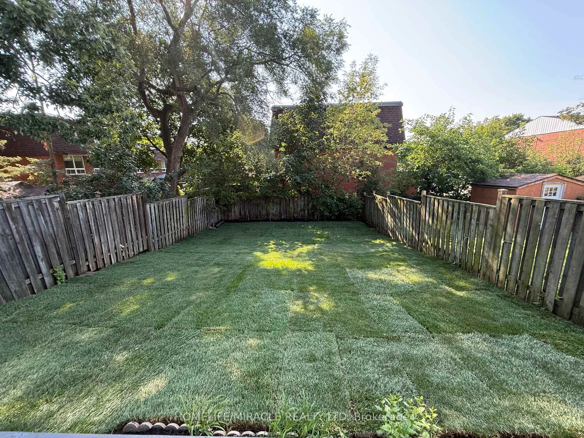 Photo 67 of 2464 Brookhurst Road, Mississauga, Clarkson — HOMEH