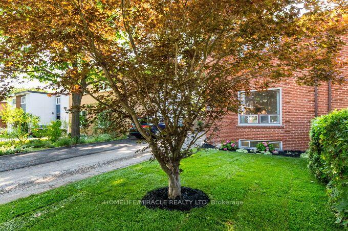 Photo 10 of 2464 Brookhurst Road, Mississauga, Clarkson — HOMEH