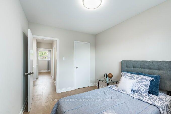 Photo 58 of 2464 Brookhurst Road, Mississauga, Clarkson — HOMEH