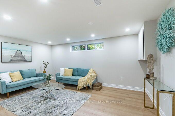 Photo 72 of 2464 Brookhurst Road, Mississauga, Clarkson — HOMEH