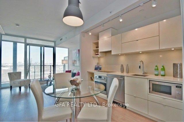 Photo 3 of Unit 1404, 125 Peter Street, Toronto, Waterfront Communities — HOMEH