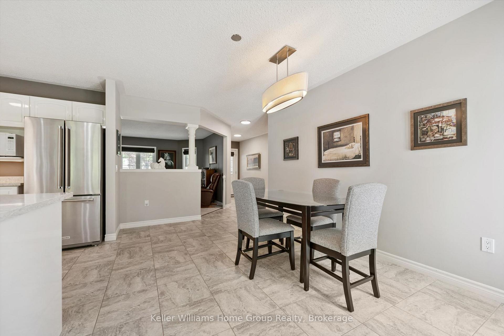 Photo 7 of 90 White Bark Way, Centre Wellington, Belwood — HOMEH