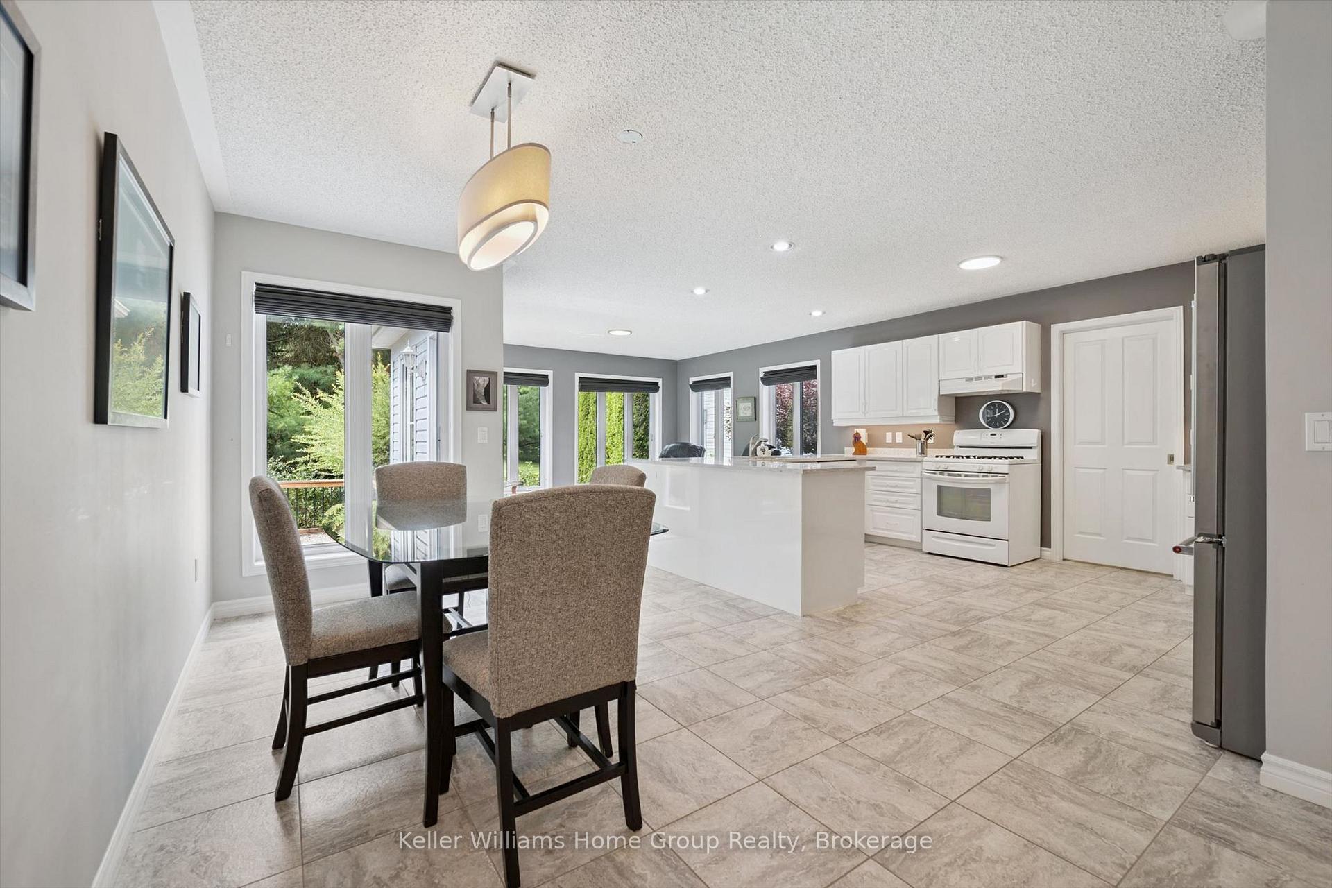 Photo 8 of 90 White Bark Way, Centre Wellington, Belwood — HOMEH