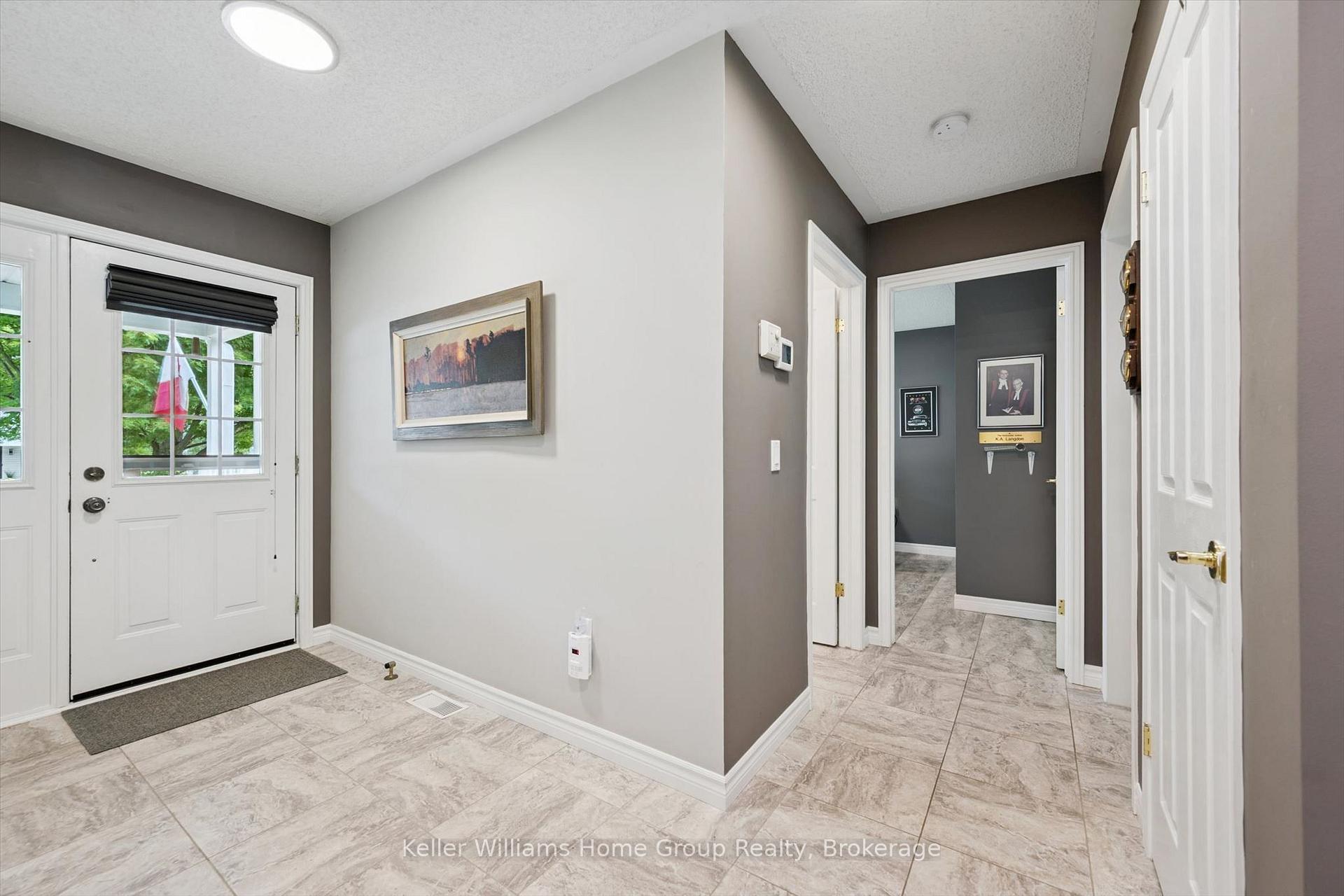Photo 15 of 90 White Bark Way, Centre Wellington, Belwood — HOMEH