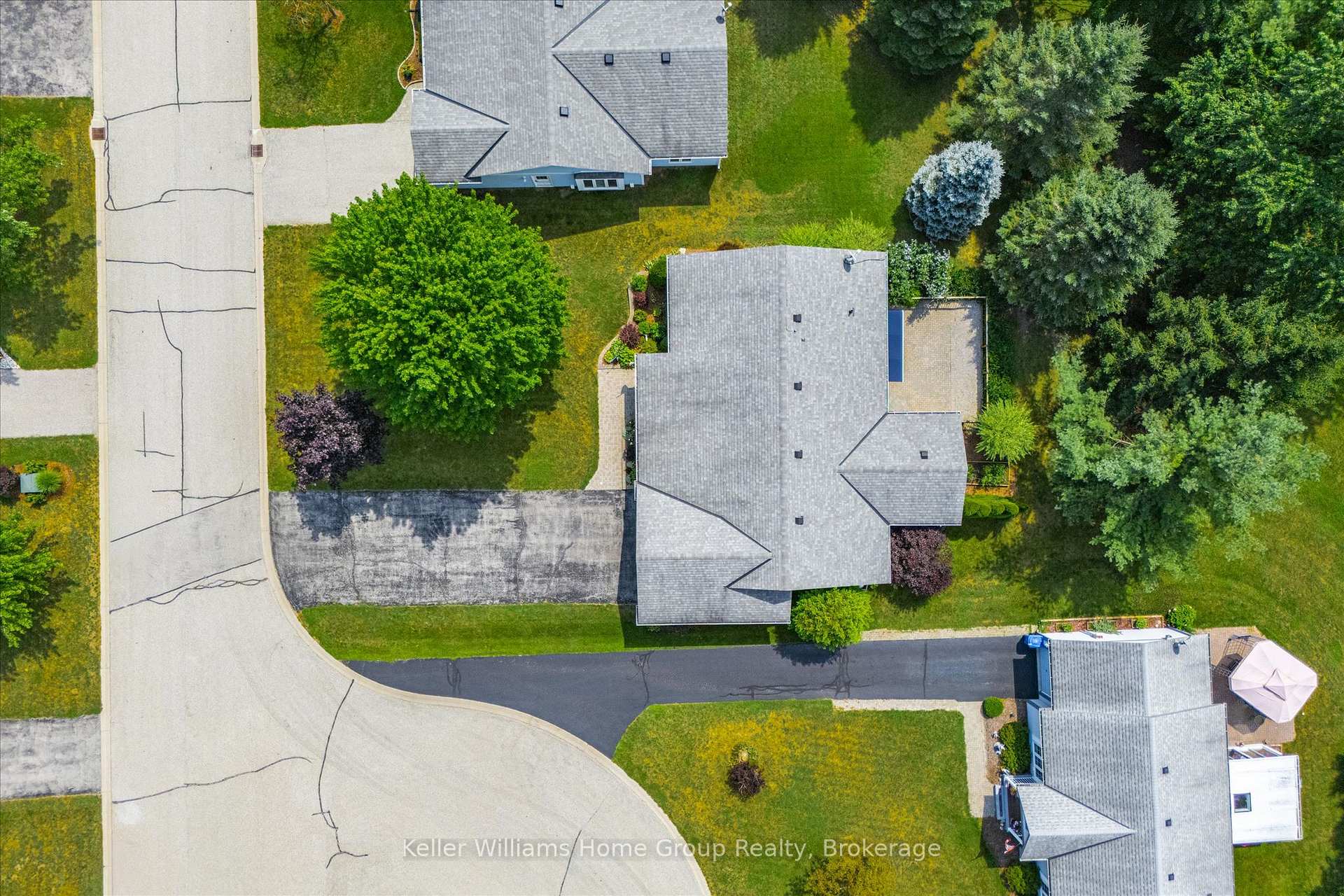 Photo 38 of 90 White Bark Way, Centre Wellington, Belwood — HOMEH