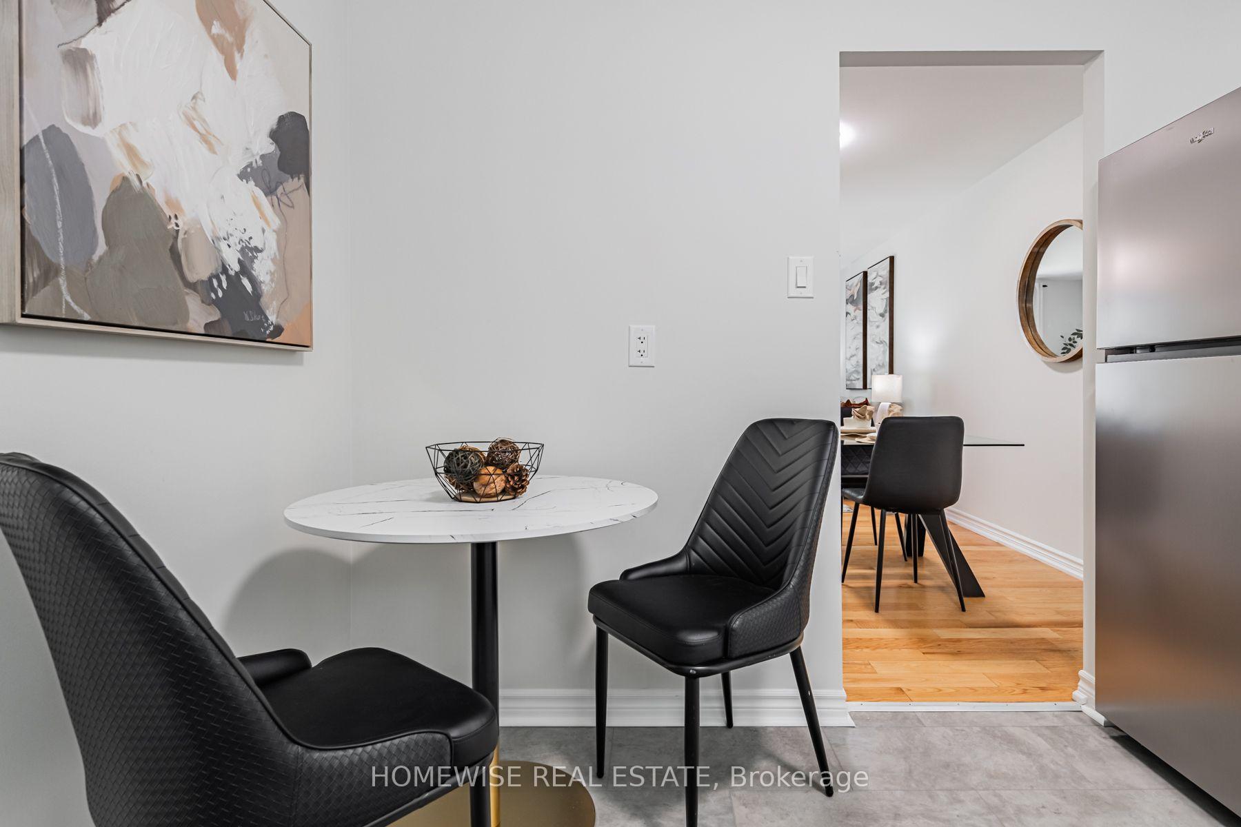 Photo 14 of Unit 20, 1350 Winding Trail, Mississauga, Applewood — HOMEH
