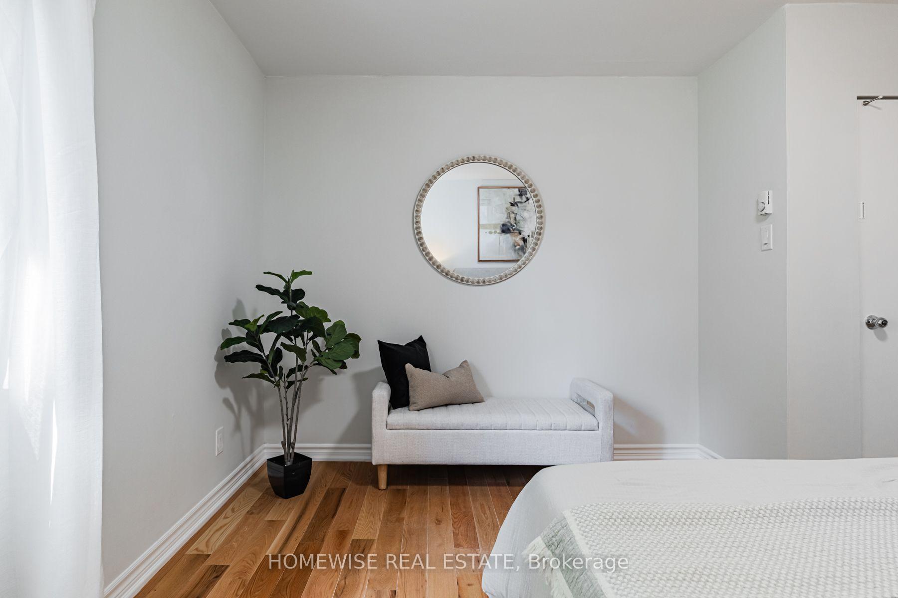 Photo 22 of Unit 20, 1350 Winding Trail, Mississauga, Applewood — HOMEH