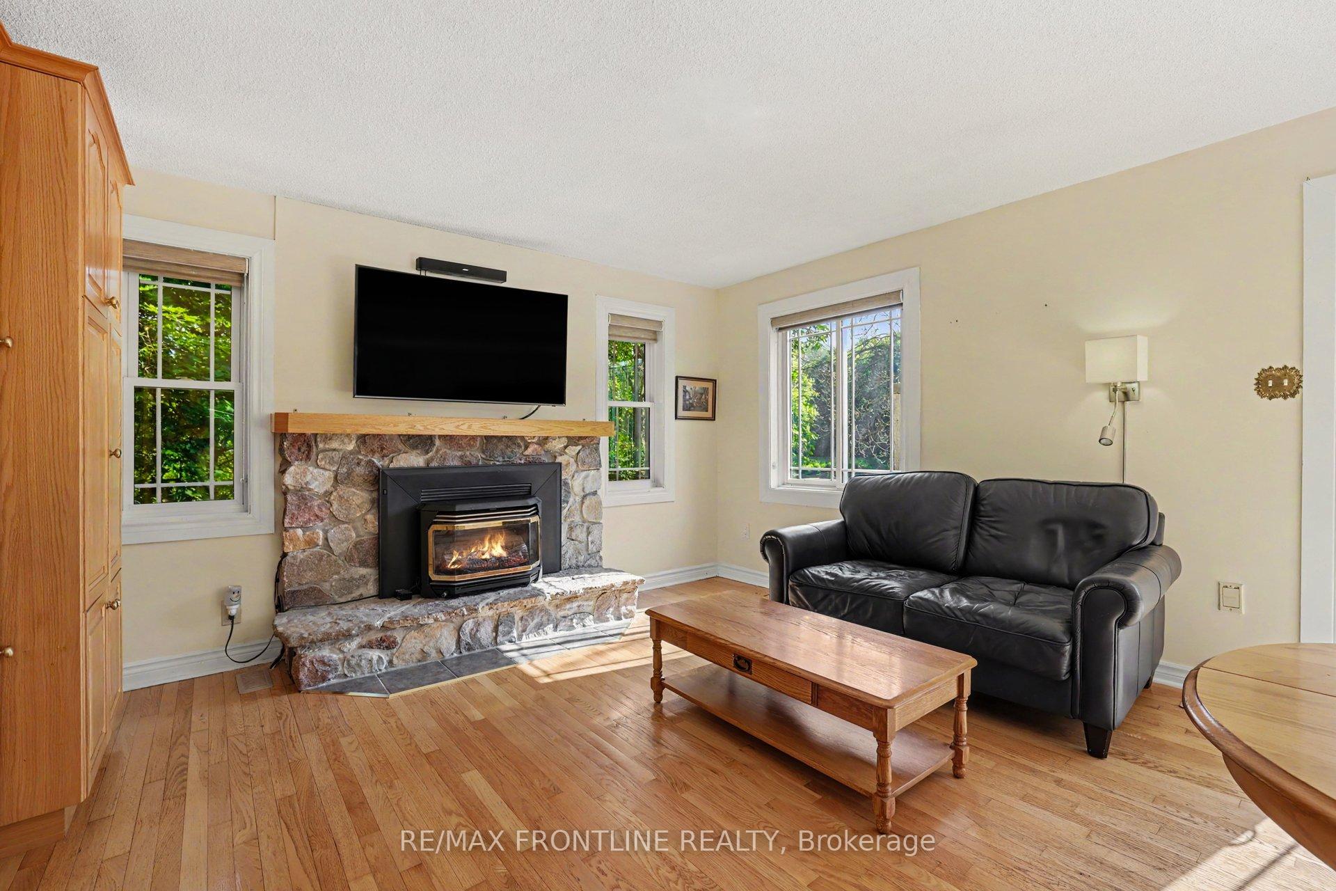 Photo 14 of 506 Glen Tay Road, Tay Valley, Bathurst/Burgess & Sherbrooke (Bathurst) Twp — HOMEH