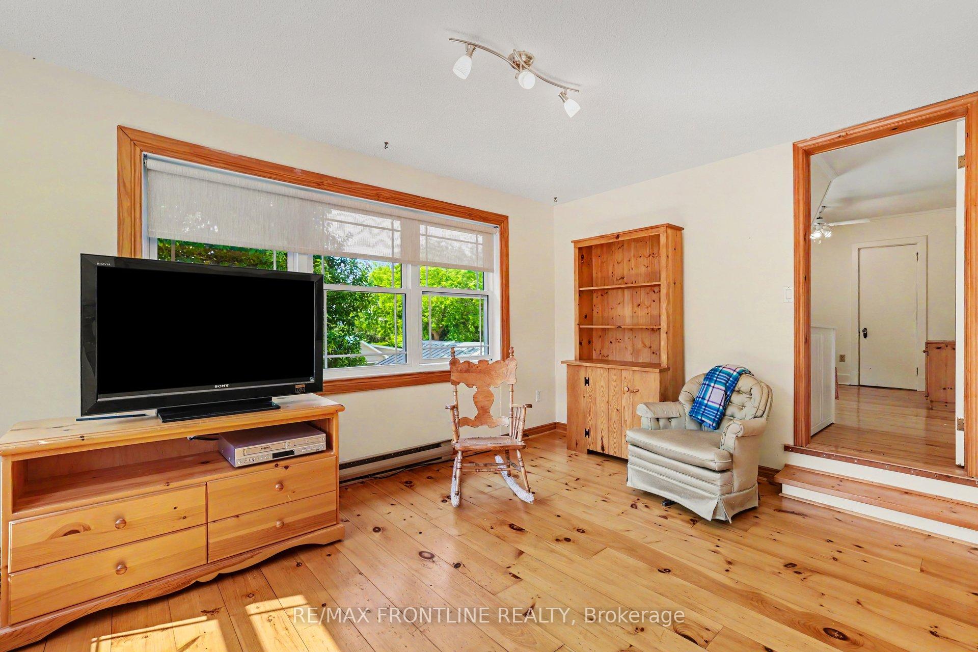Photo 32 of 506 Glen Tay Road, Tay Valley, Bathurst/Burgess & Sherbrooke (Bathurst) Twp — HOMEH
