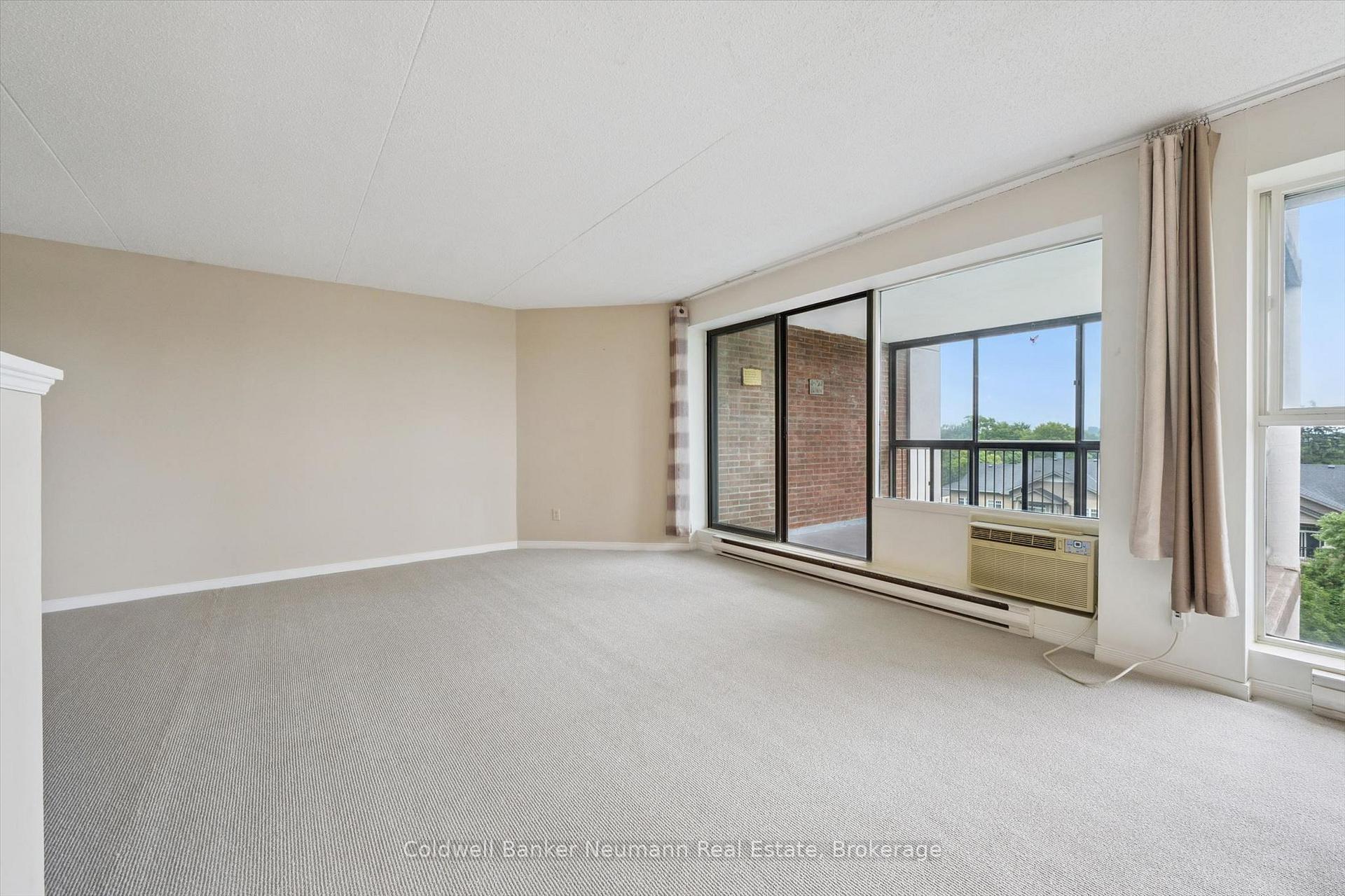 Photo 12 of Unit 708, 22 Marilyn Drive, Guelph, Riverside Park — HOMEH