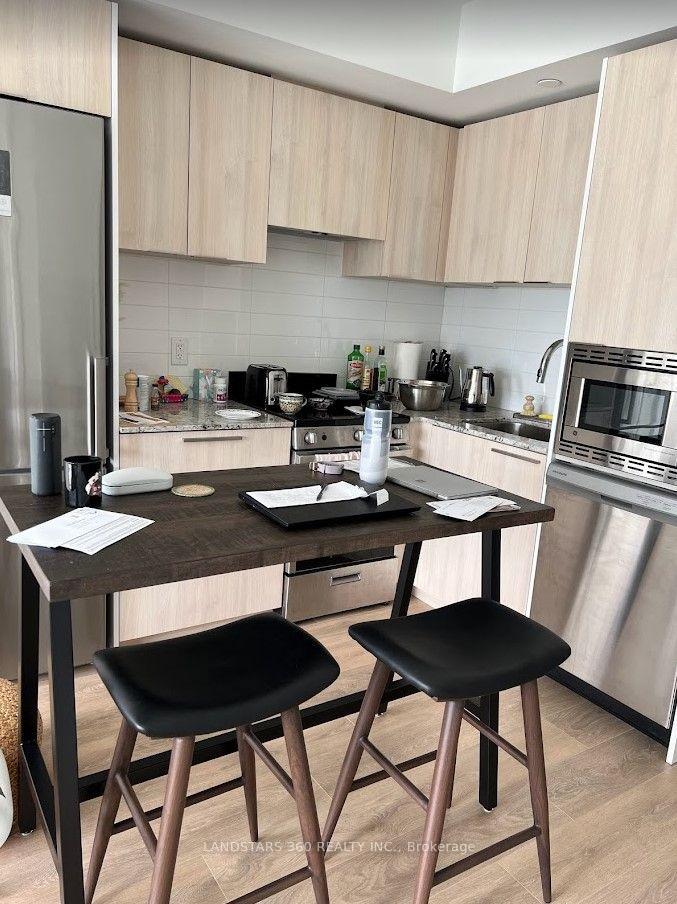 Photo 5 of Unit 4213, 501 Yonge Street, Toronto, Church-Yonge Corridor — HOMEH