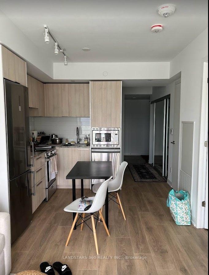 Photo 6 of Unit 4213, 501 Yonge Street, Toronto, Church-Yonge Corridor — HOMEH
