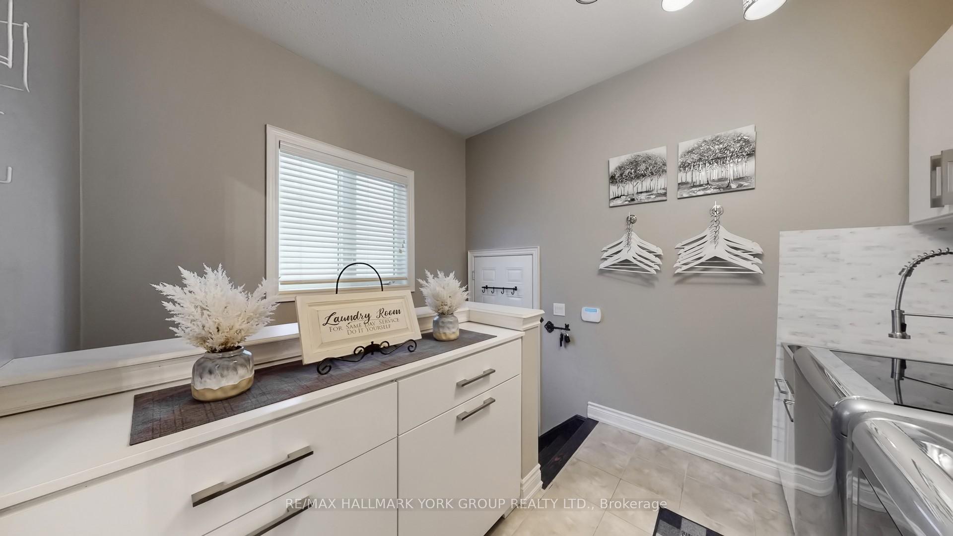 Photo 17 of 1141 Quick Street, Newmarket, Stonehaven-Wyndham — HOMEH
